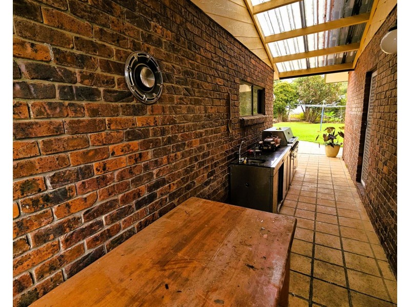 27 Carrington Road, Carrington QLD 4883