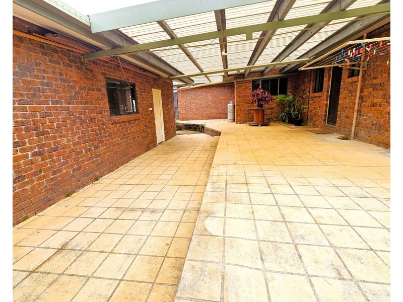 27 Carrington Road, Carrington QLD 4883