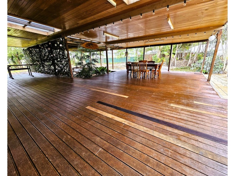 27 Carrington Road, Carrington QLD 4883