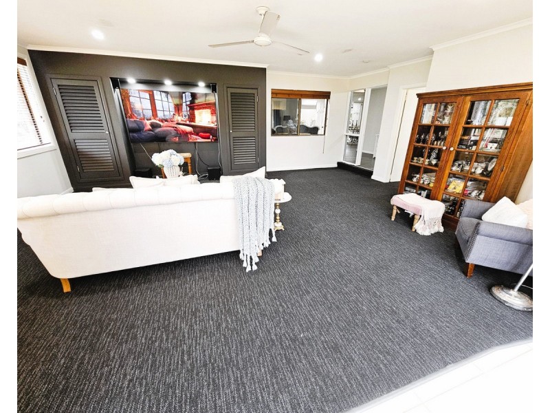 27 Carrington Road, Carrington QLD 4883