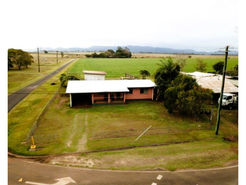 2 Irvine Street, Kairi QLD 4872