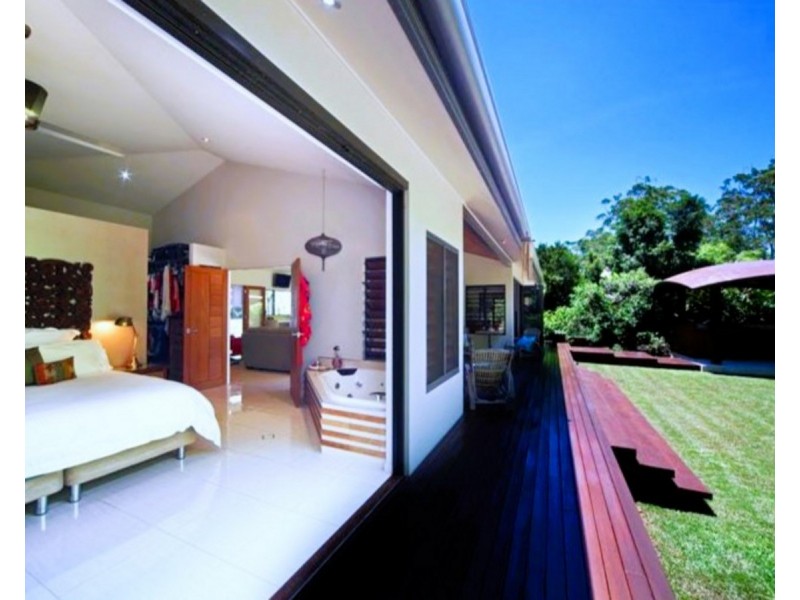 49 Danzer Drive, Atherton QLD 4883