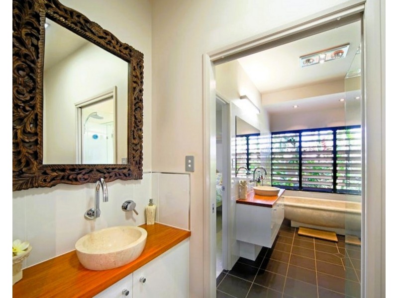 49 Danzer Drive, Atherton QLD 4883