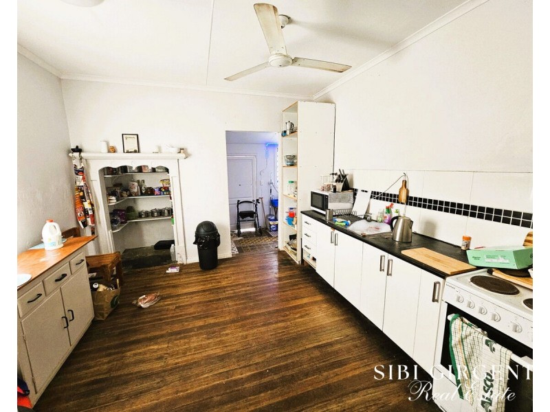 13 Raleigh Street, Dimbulah QLD 4872