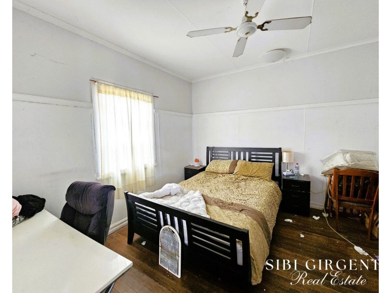 13 Raleigh Street, Dimbulah QLD 4872