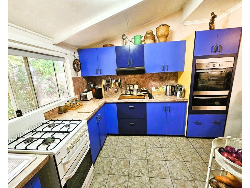 31 Basalt Street, Mareeba QLD 4880