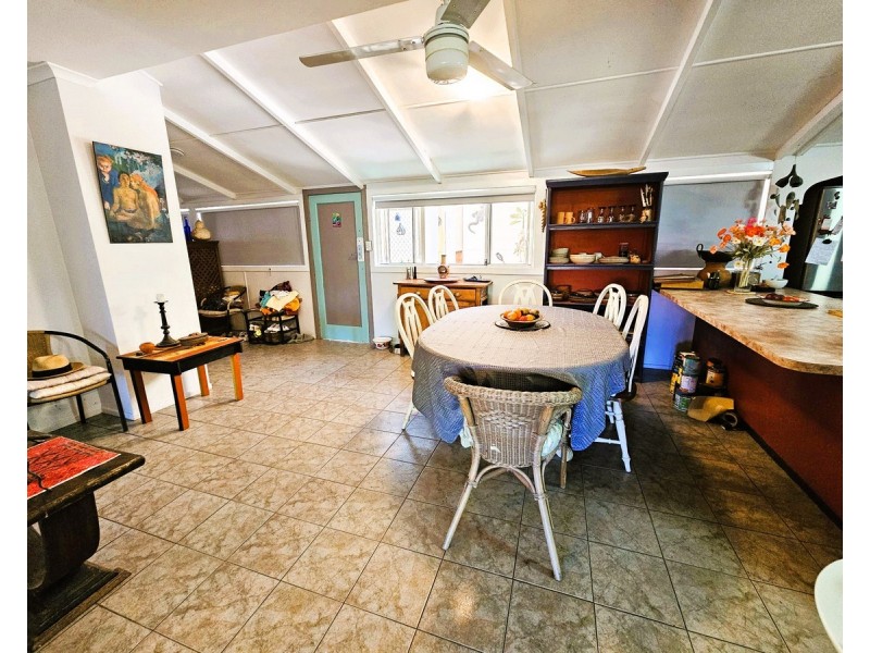 31 Basalt Street, Mareeba QLD 4880