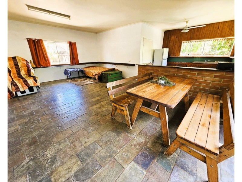 31 Basalt Street, Mareeba QLD 4880