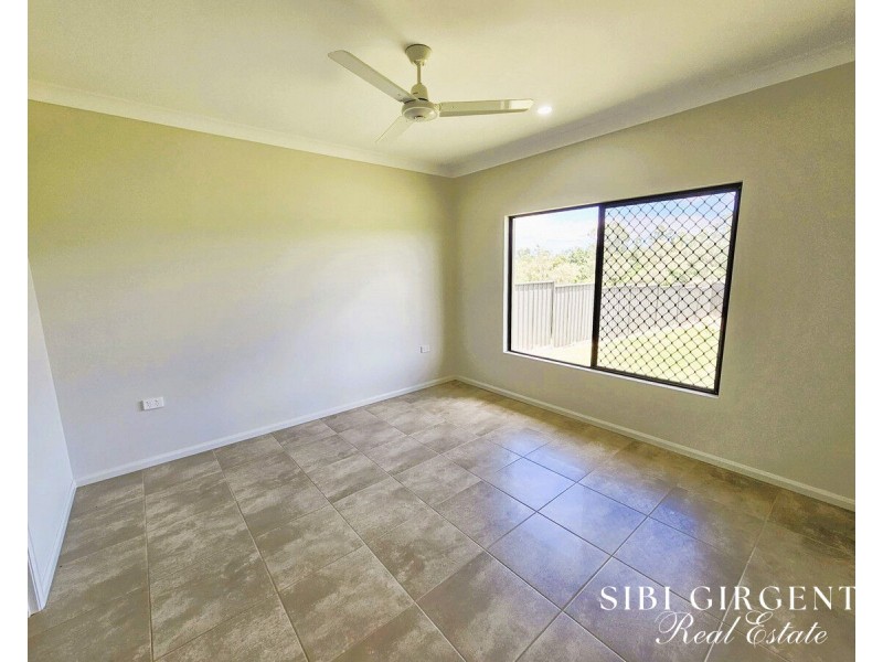 23 Antonio Drive, Mareeba QLD 4880