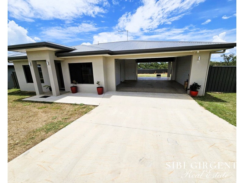 23 Antonio Drive, Mareeba QLD 4880