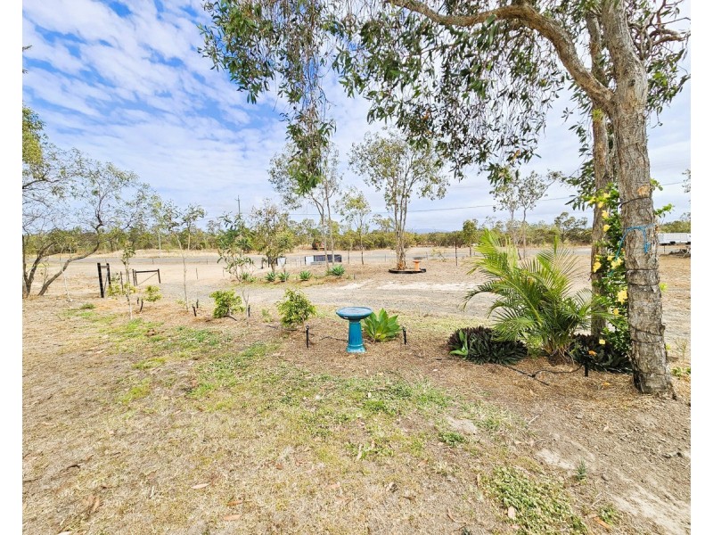 9 Macadamia Street, Arriga QLD 4880