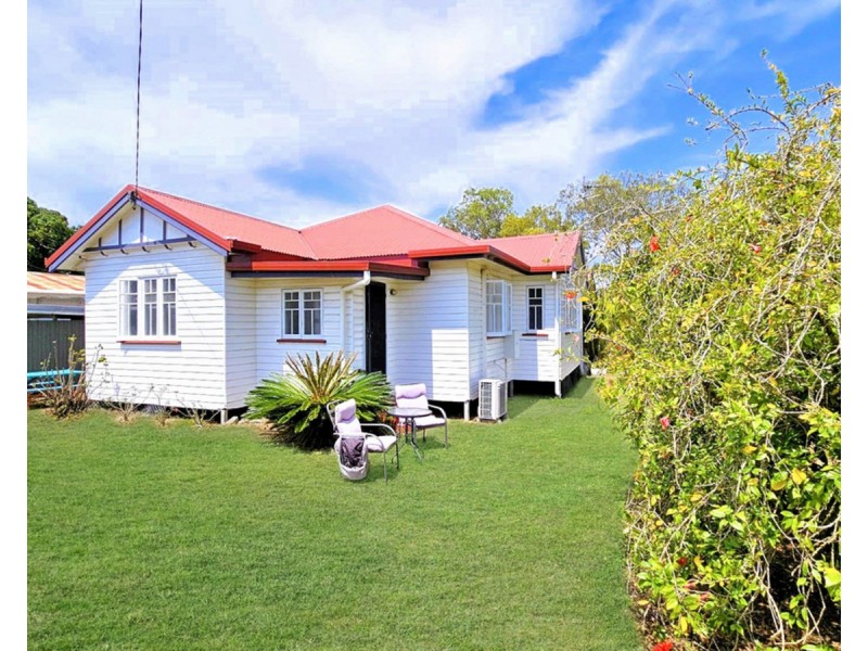 86 Mason Street, Mareeba QLD 4880