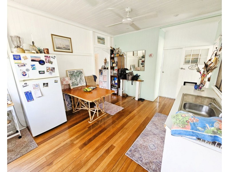 86 Mason Street, Mareeba QLD 4880
