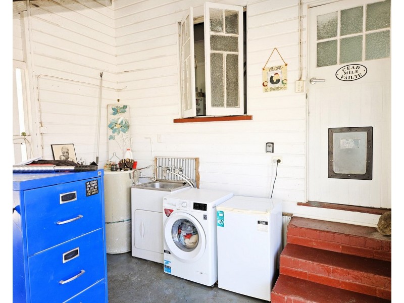 86 Mason Street, Mareeba QLD 4880