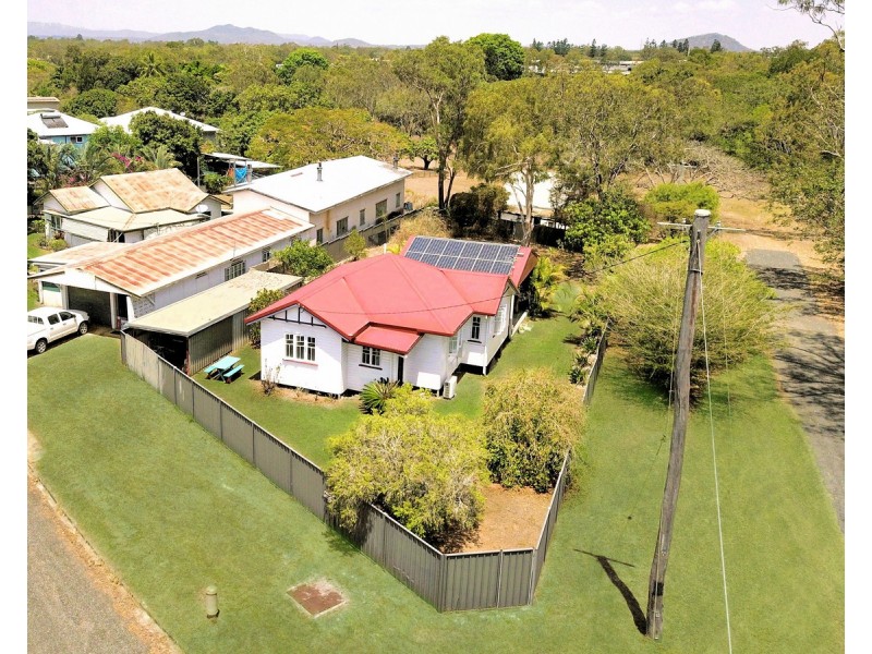 86 Mason Street, Mareeba QLD 4880
