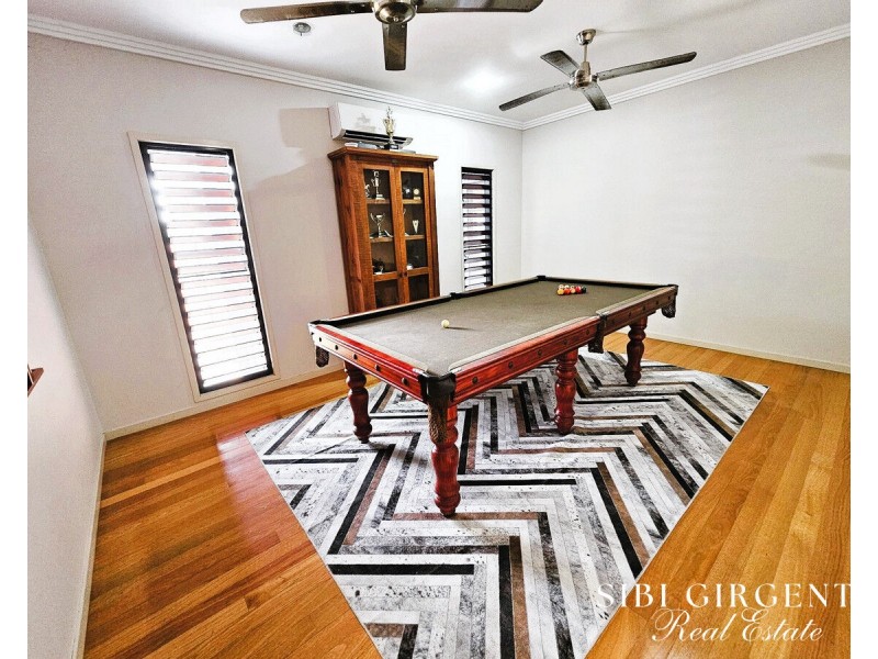 7 River Drive, Mareeba QLD 4880