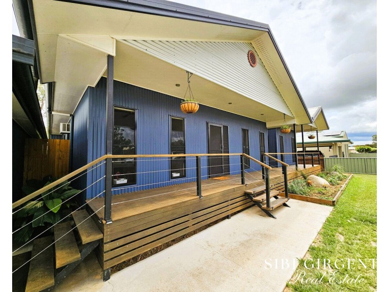 7 River Drive, Mareeba QLD 4880
