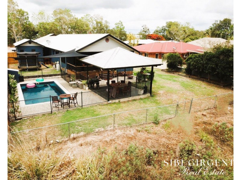 7 River Drive, Mareeba QLD 4880
