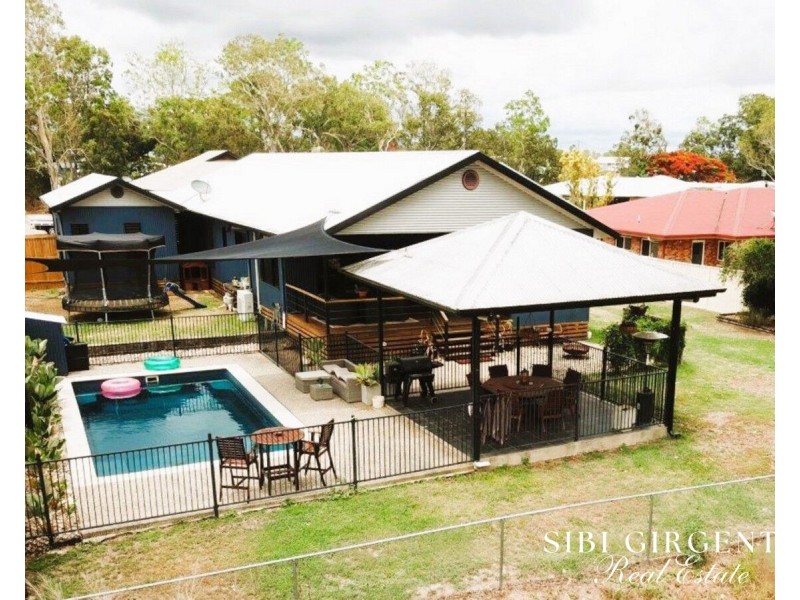 7 River Drive, Mareeba QLD 4880
