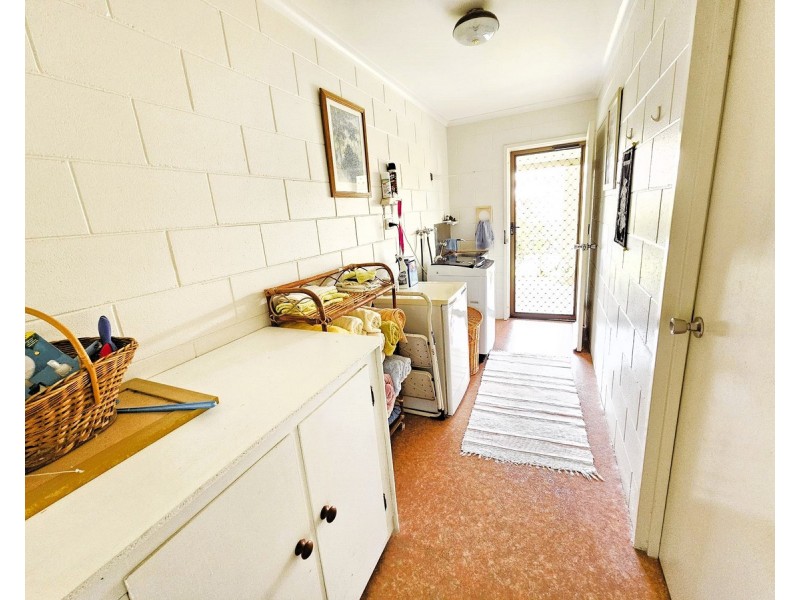 10 Dangaard Street, Mareeba QLD 4880