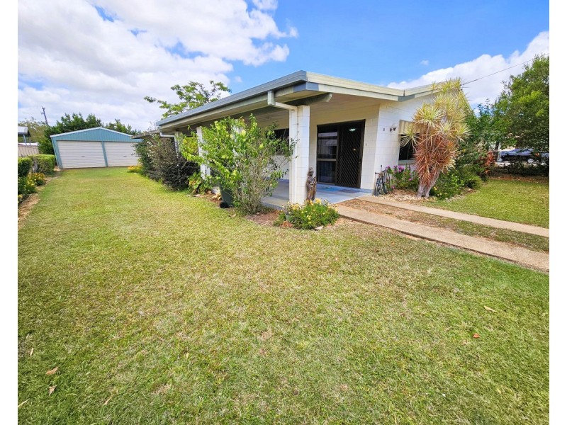 10 Dangaard Street, Mareeba QLD 4880