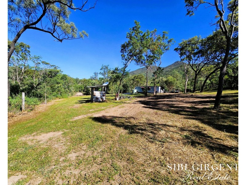 Oaky Valley, Mutchilba QLD 4872