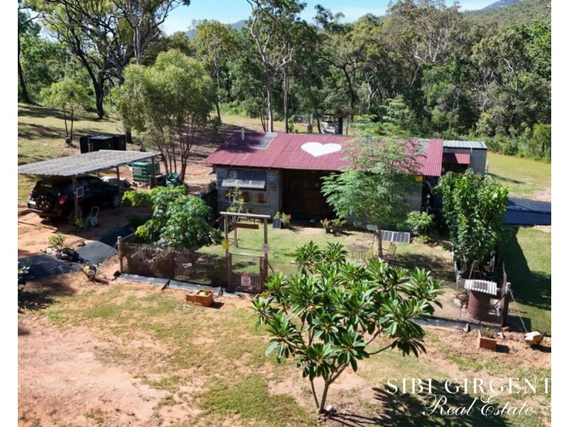 Oaky Valley, Mutchilba QLD 4872