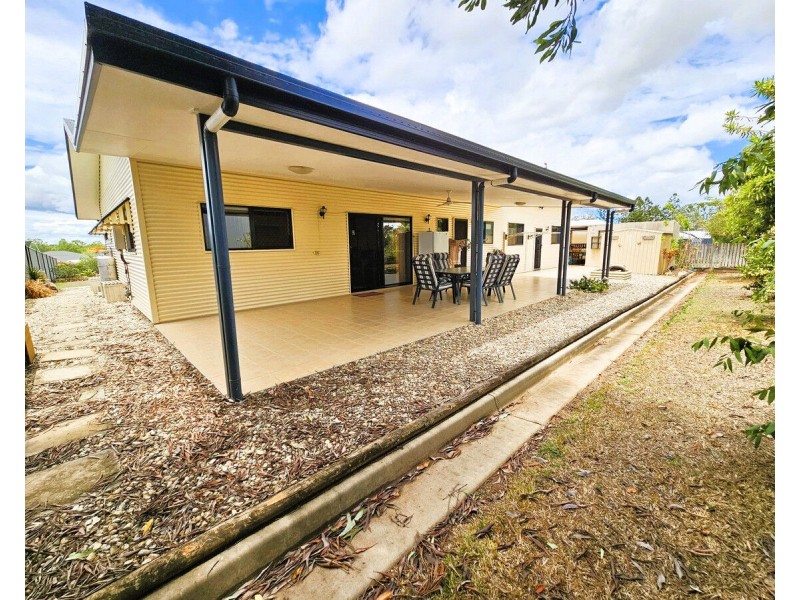 16 Damien Street, Mareeba QLD 4880