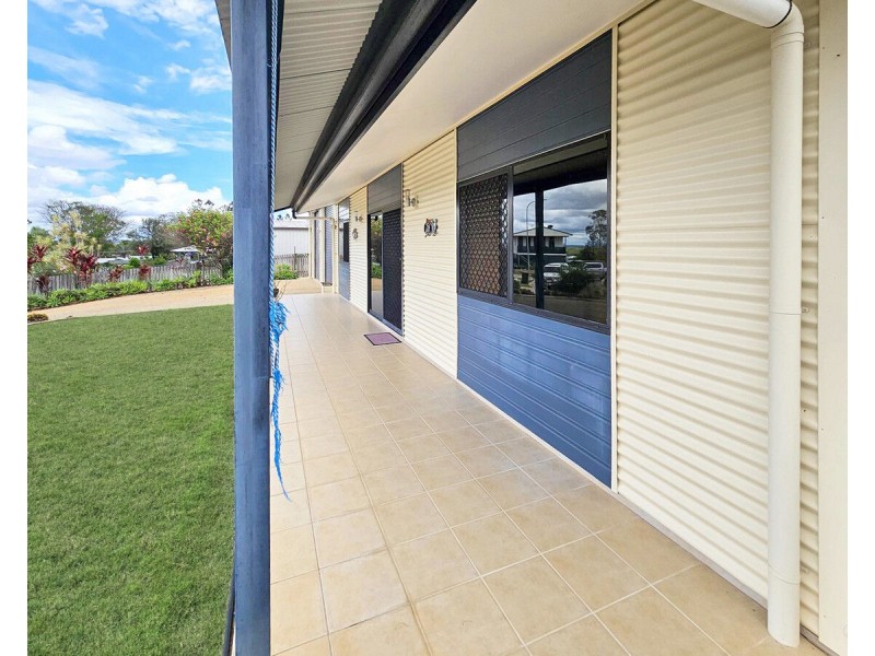 16 Damien Street, Mareeba QLD 4880