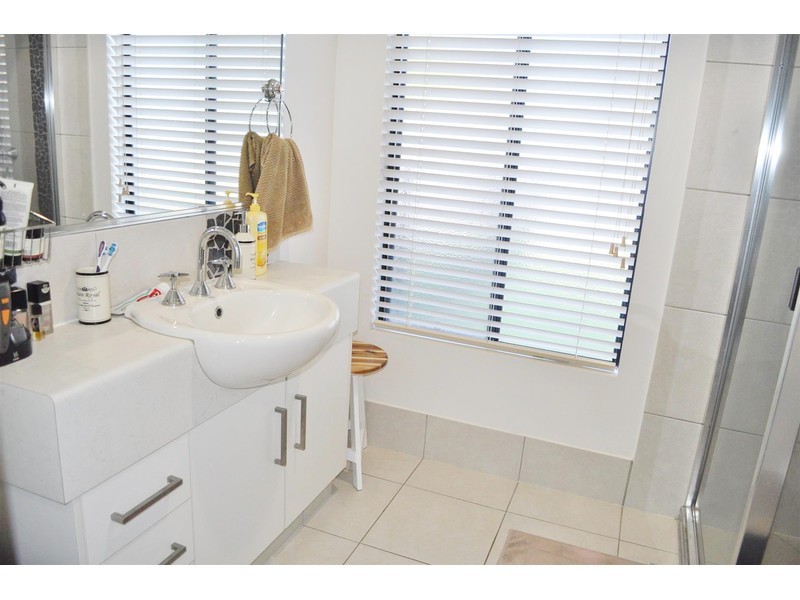 4 Maria Close, Mareeba QLD 4880