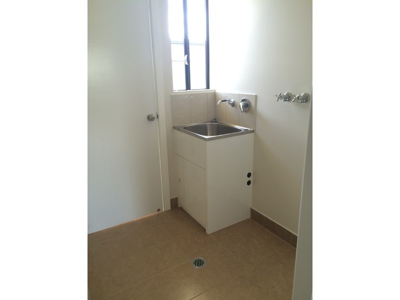 1-8/2-4 Strattmann Street, Mareeba QLD 4880