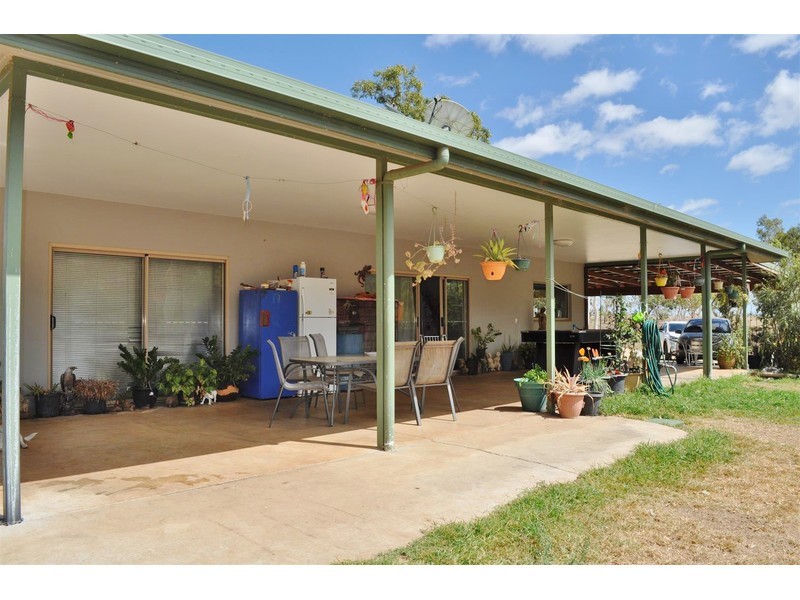 11 Oaky Valley Avenue, Mareeba QLD 4880