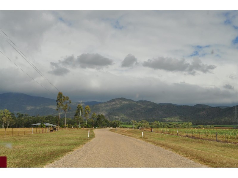 Lot 14,  Oaky Valley Avenue, Mutchilba QLD 4872
