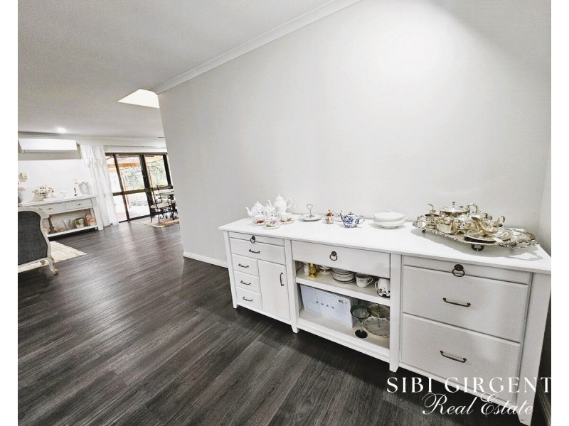 27 Carrington Road, Carrington QLD 4883