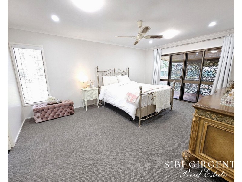 27 Carrington Road, Carrington QLD 4883