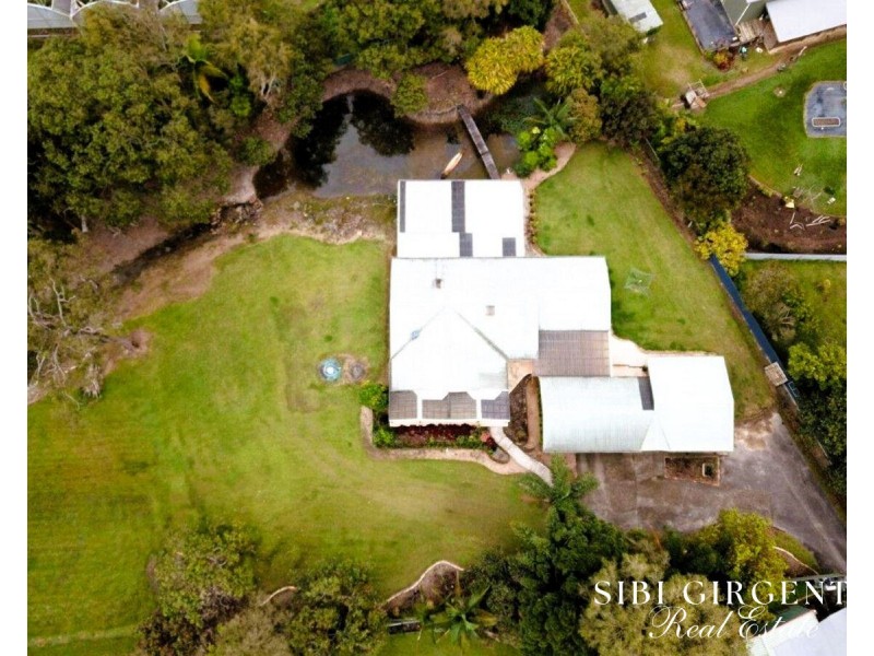 27 Carrington Road, Carrington QLD 4883