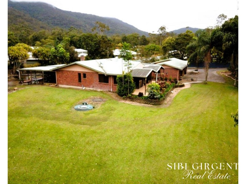 27 Carrington Road, Carrington QLD 4883