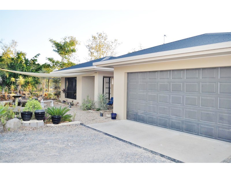 63 Rozel Close, Mareeba QLD 4880