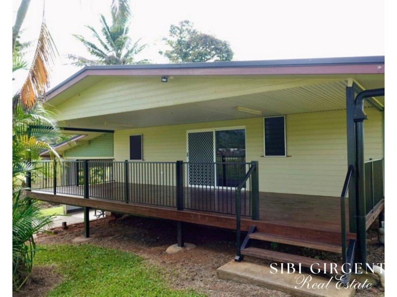 1297 Mt Molloy Street, Mossman QLD 4873