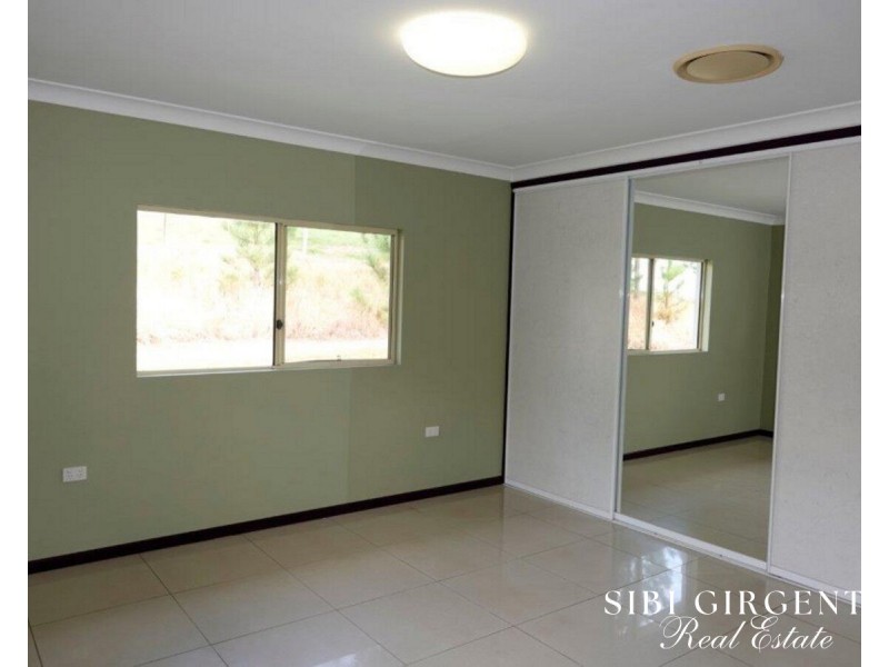 1297 Mt Molloy Street, Mossman QLD 4873