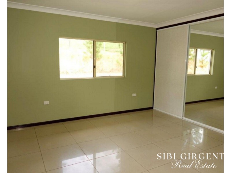 1297 Mt Molloy Street, Mossman QLD 4873