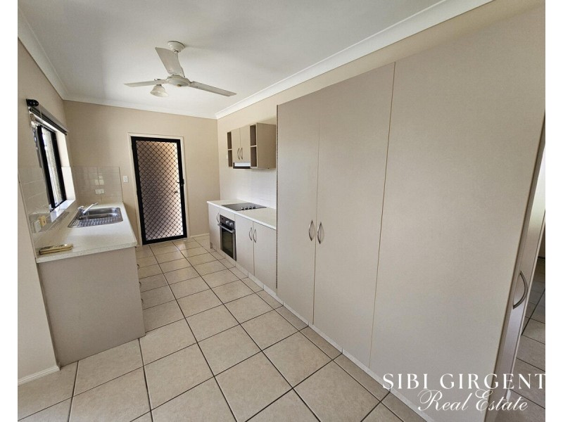 6 Grace Court, Mareeba QLD 4880