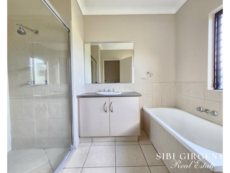 6 Grace Court, Mareeba QLD 4880