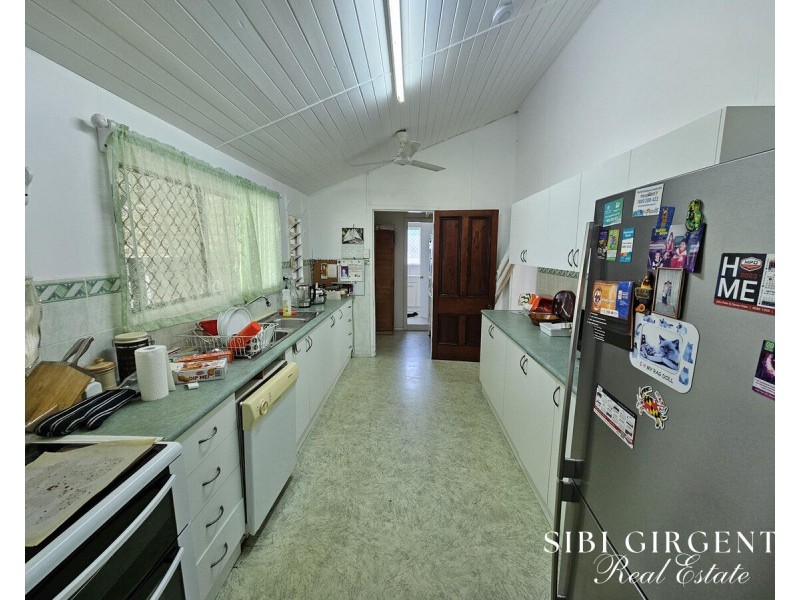 30 Atherton Street, Mareeba QLD 4880