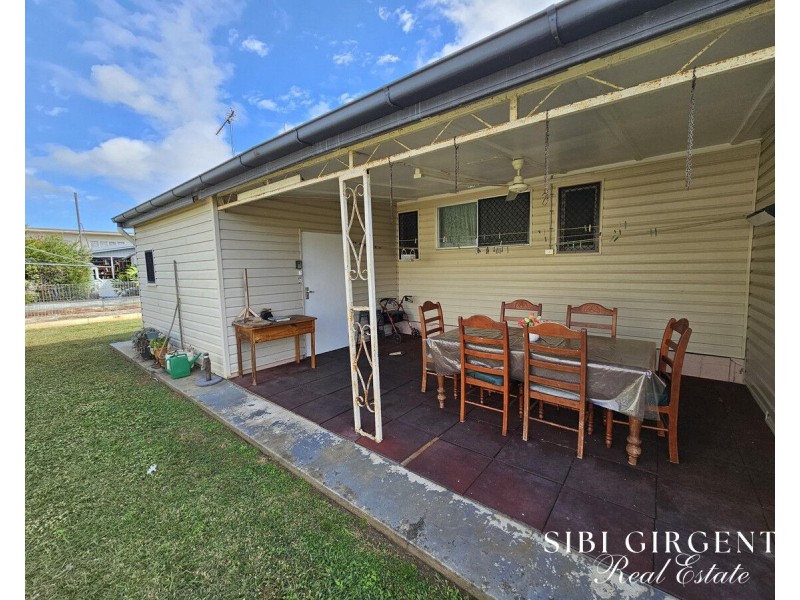 30 Atherton Street, Mareeba QLD 4880