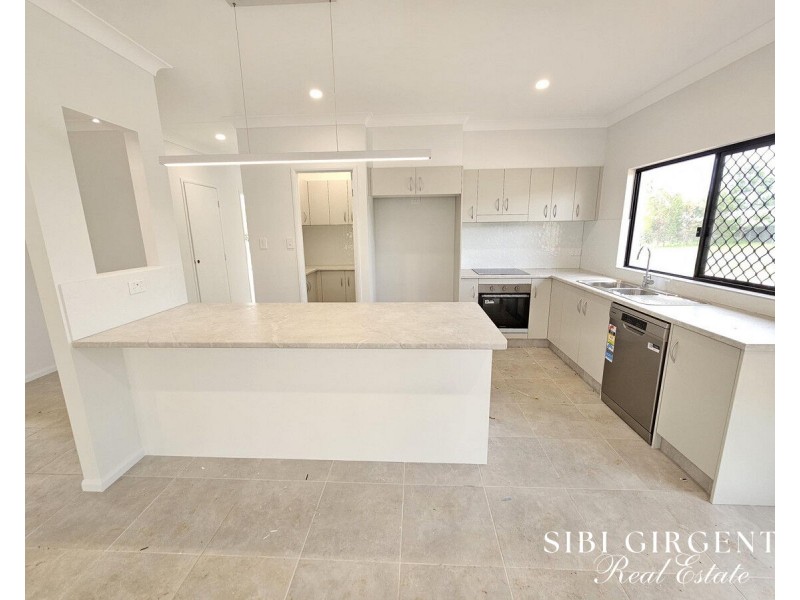 7 Elsie Close, Mareeba QLD 4880