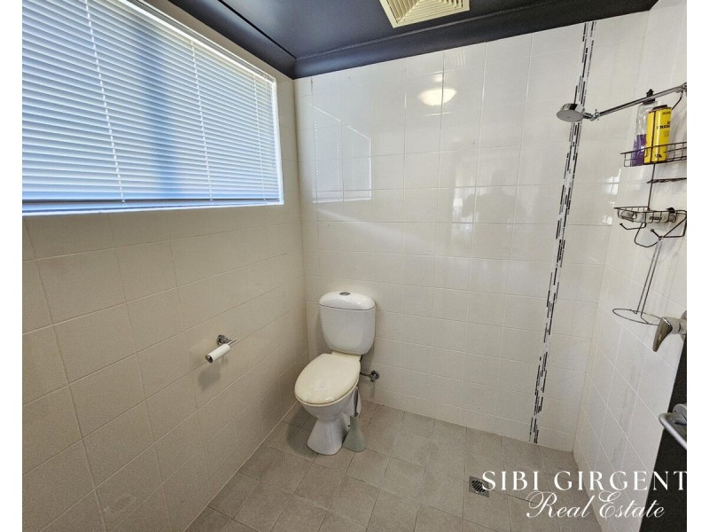 15 Brenaden Close, Dimbulah QLD 4872