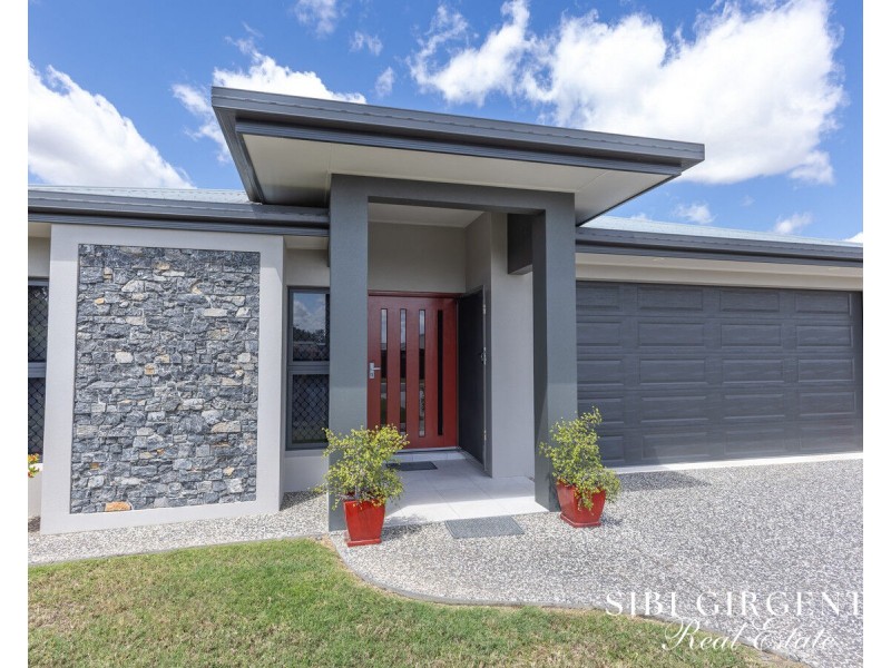 20 Dandaloo Close, Mareeba QLD 4880
