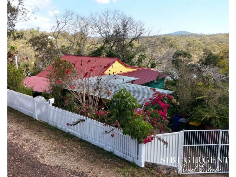 35 Ellie Street, Herberton QLD 4887