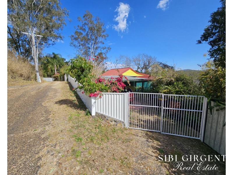 35 Ellie Street, Herberton QLD 4887